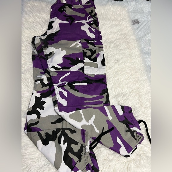 Rothco BDU Tactical Ultra Violet Camo Cargo Pants - Picture 6 of 6